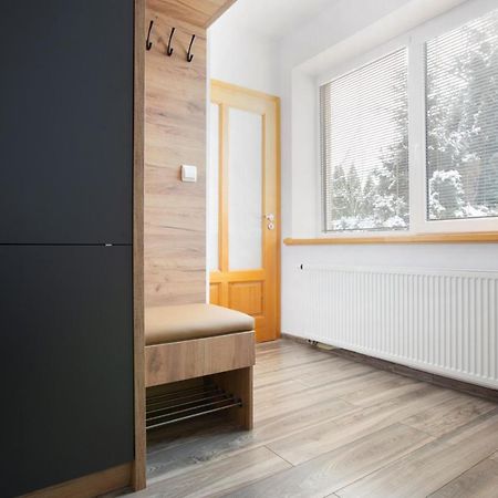 Apartament Z Ogrodem W Centrum Limanowej Limanowa Exterior foto
